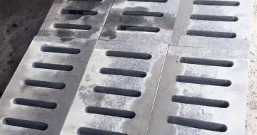 汕头 芝麻灰石材沟盖板