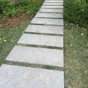 汕头 芝麻黑小区踏步、汀步石铺装效果