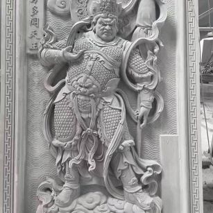 汕头 芝麻灰花岗岩人物雕刻——多闻天王