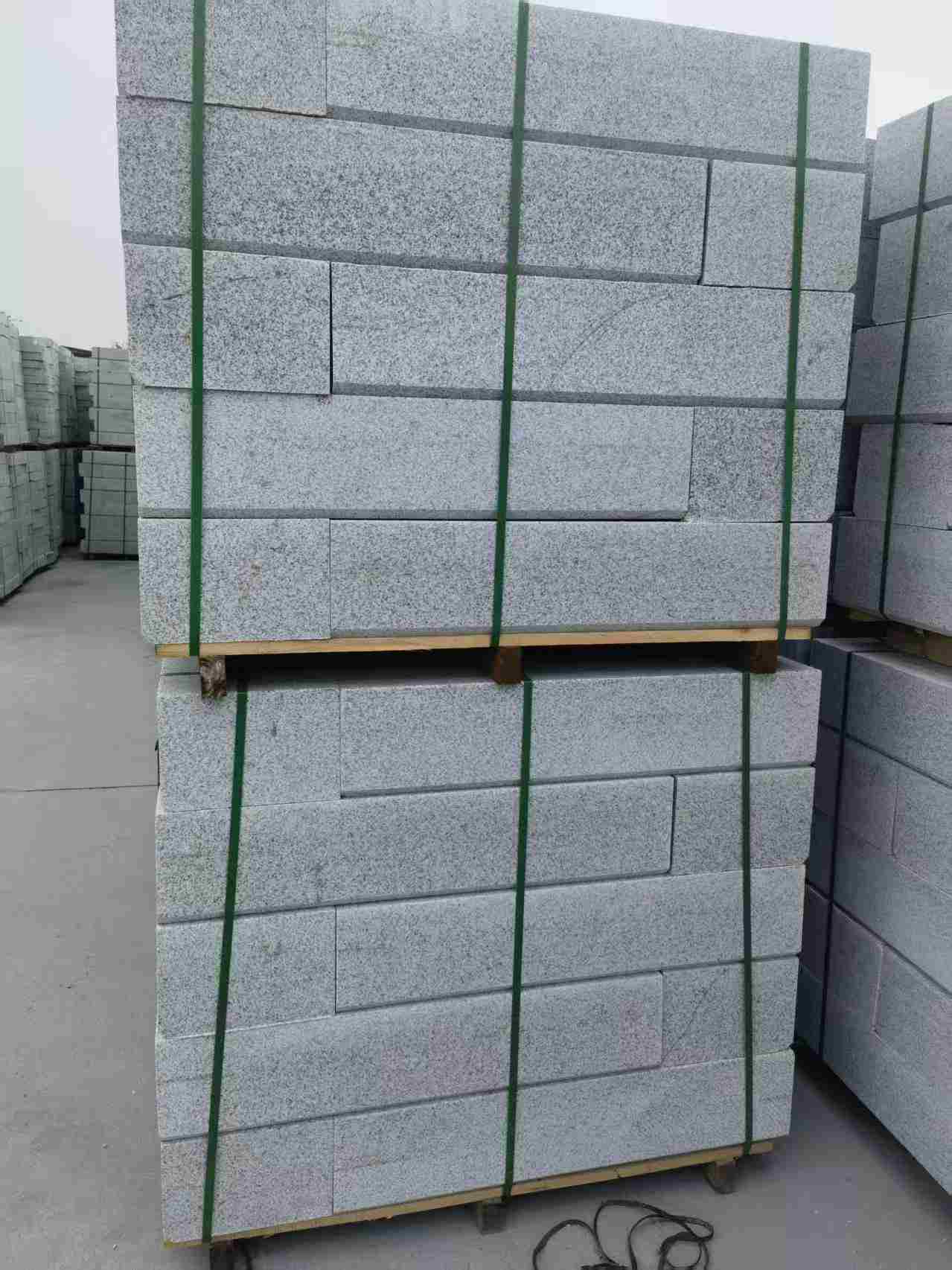 汕头芝麻白路沿石