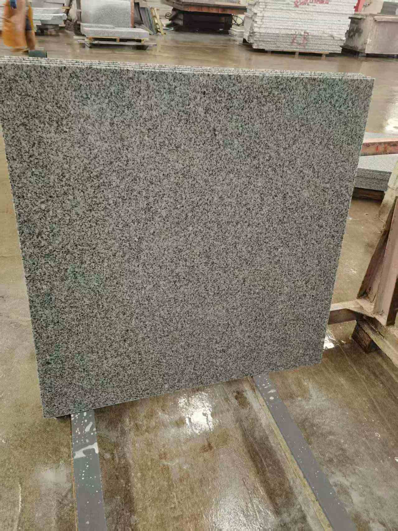 汕头 芝麻白光面900*900，高地铁标准