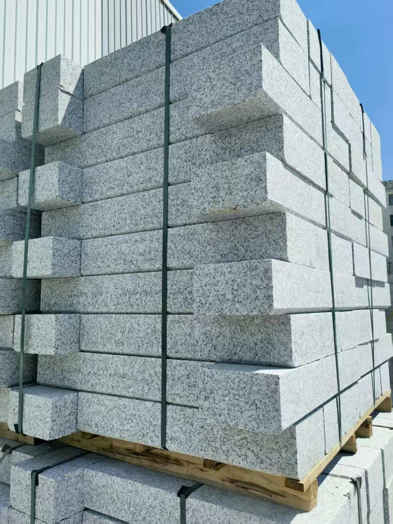 汕头 路沿石颜色均匀、尺寸标准