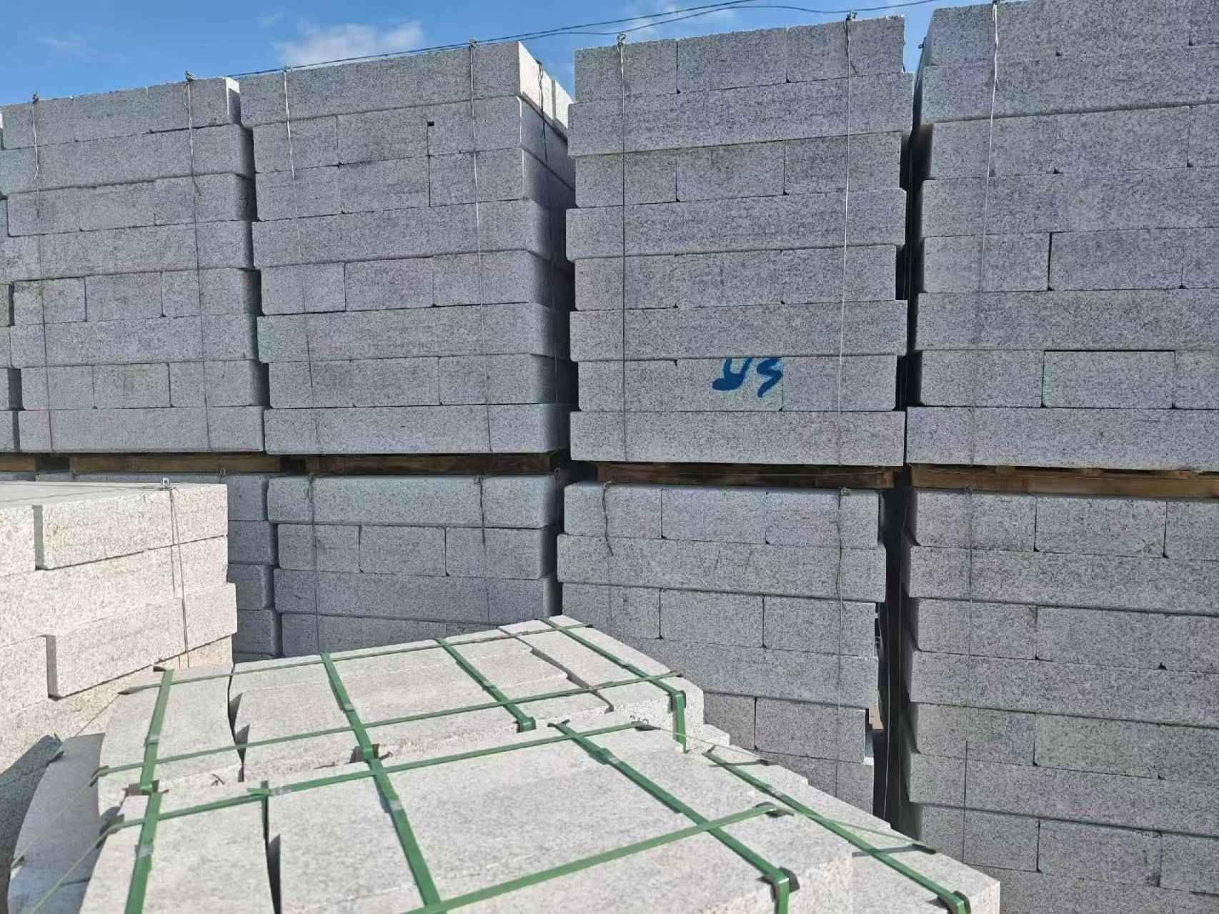 汕头 路沿石，路侧石-尺寸标准、颜色均匀