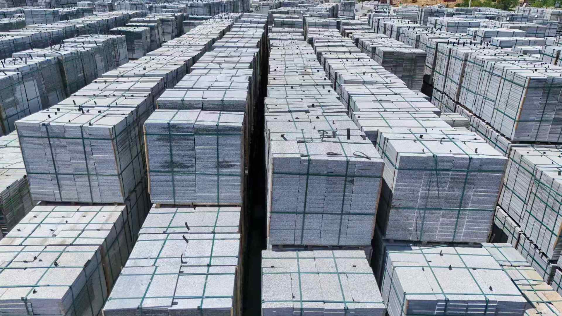 汕头 芝麻白、芝麻灰、芙蓉白地铺成品，大量现货