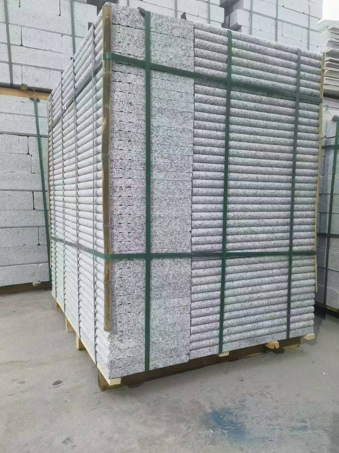 汕头 芙蓉白3公分厚磨圆边、拉槽，楼梯踏步